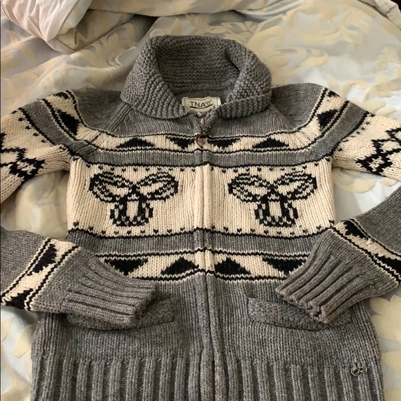 tna wool sweater